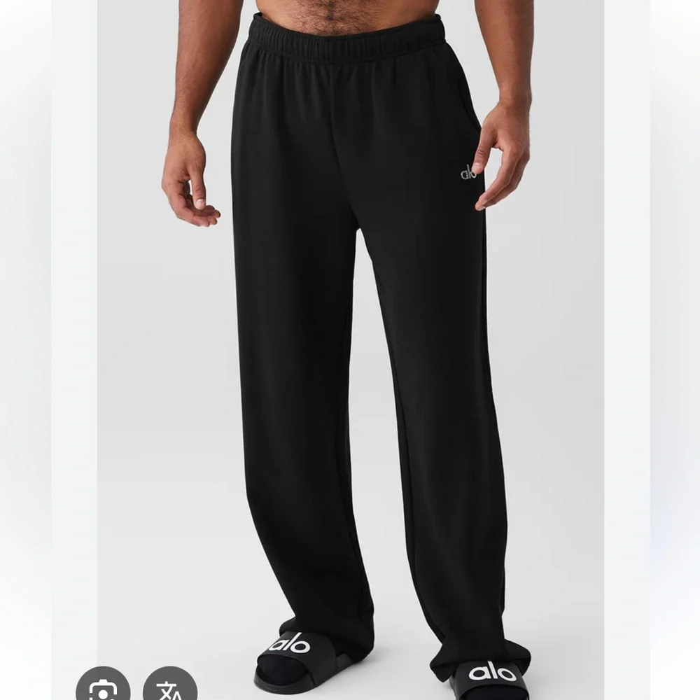 ALO Yoga Unisex “Accolade” Sweat Pant 31” Inseam (XS) *BESTSELLER AT ALO* - Picture 4 of 10